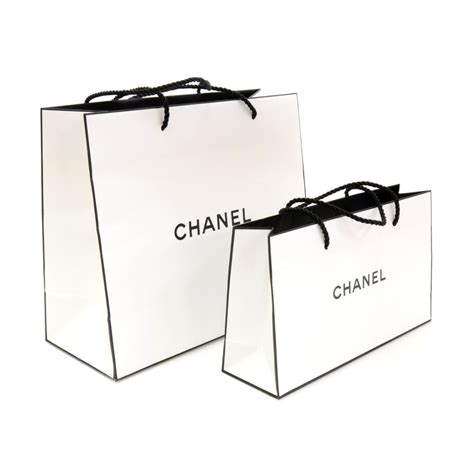 chanel shopping bag white